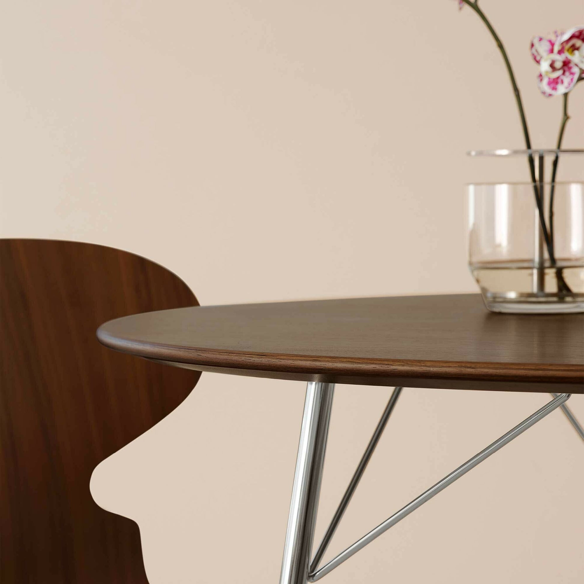 Fritz Hansen Design Mobiliário, Iluminação e Acessórios - colecção completa na Paris:Sete. Decoração e Design de Interiores